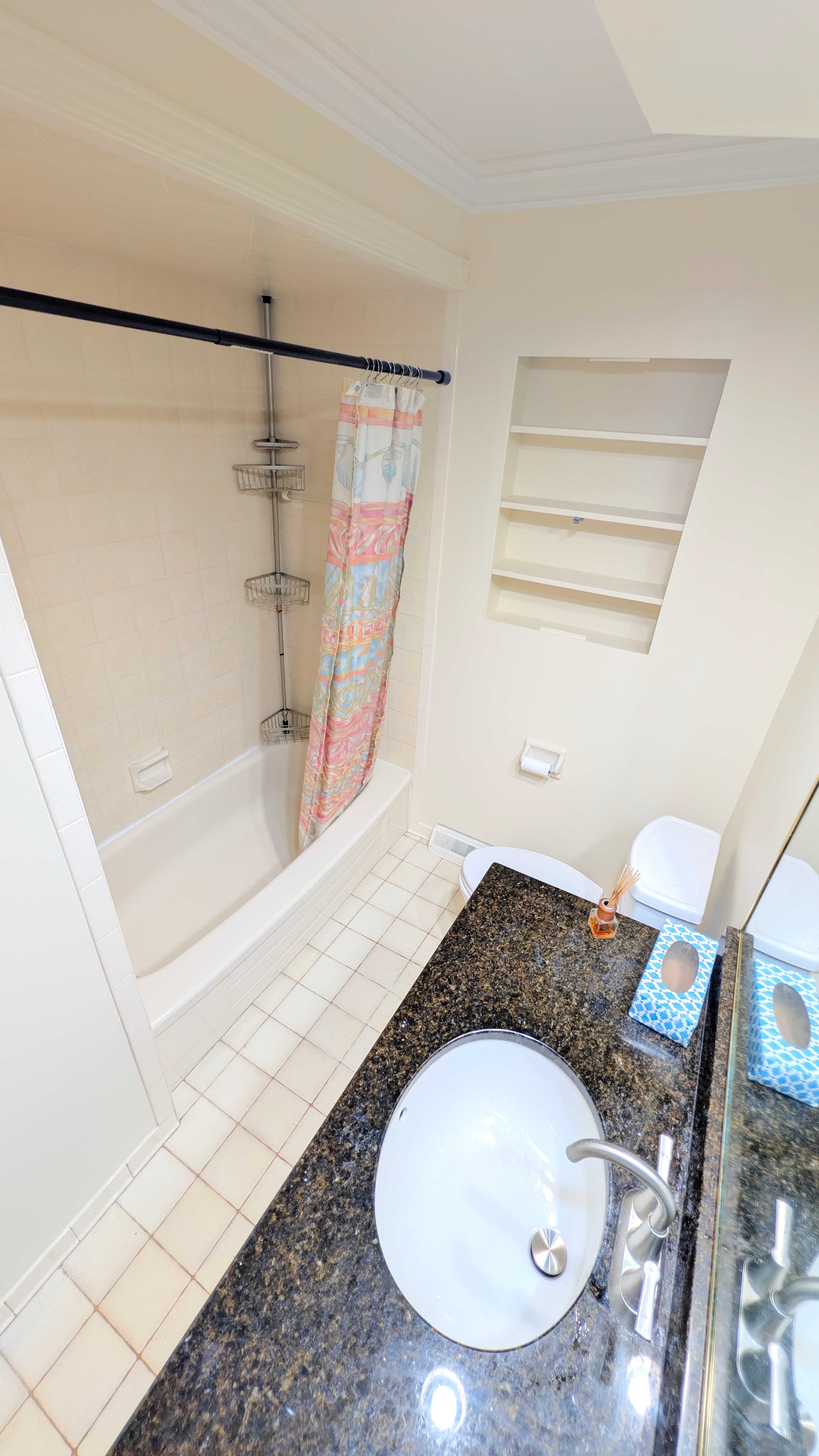 1275 Parkview - Main Level - Photo 13