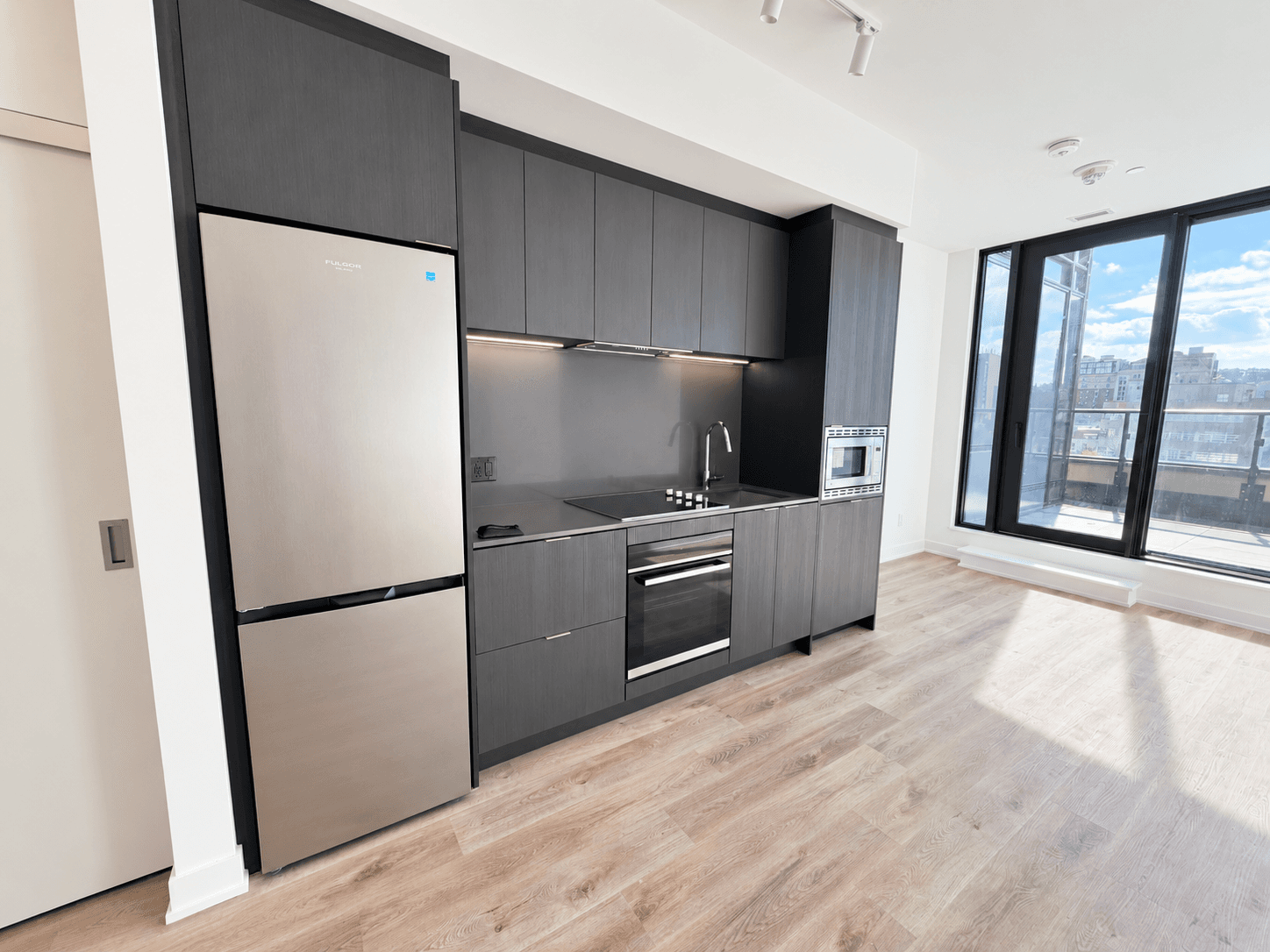 803 - 91 John St N - Photo 5