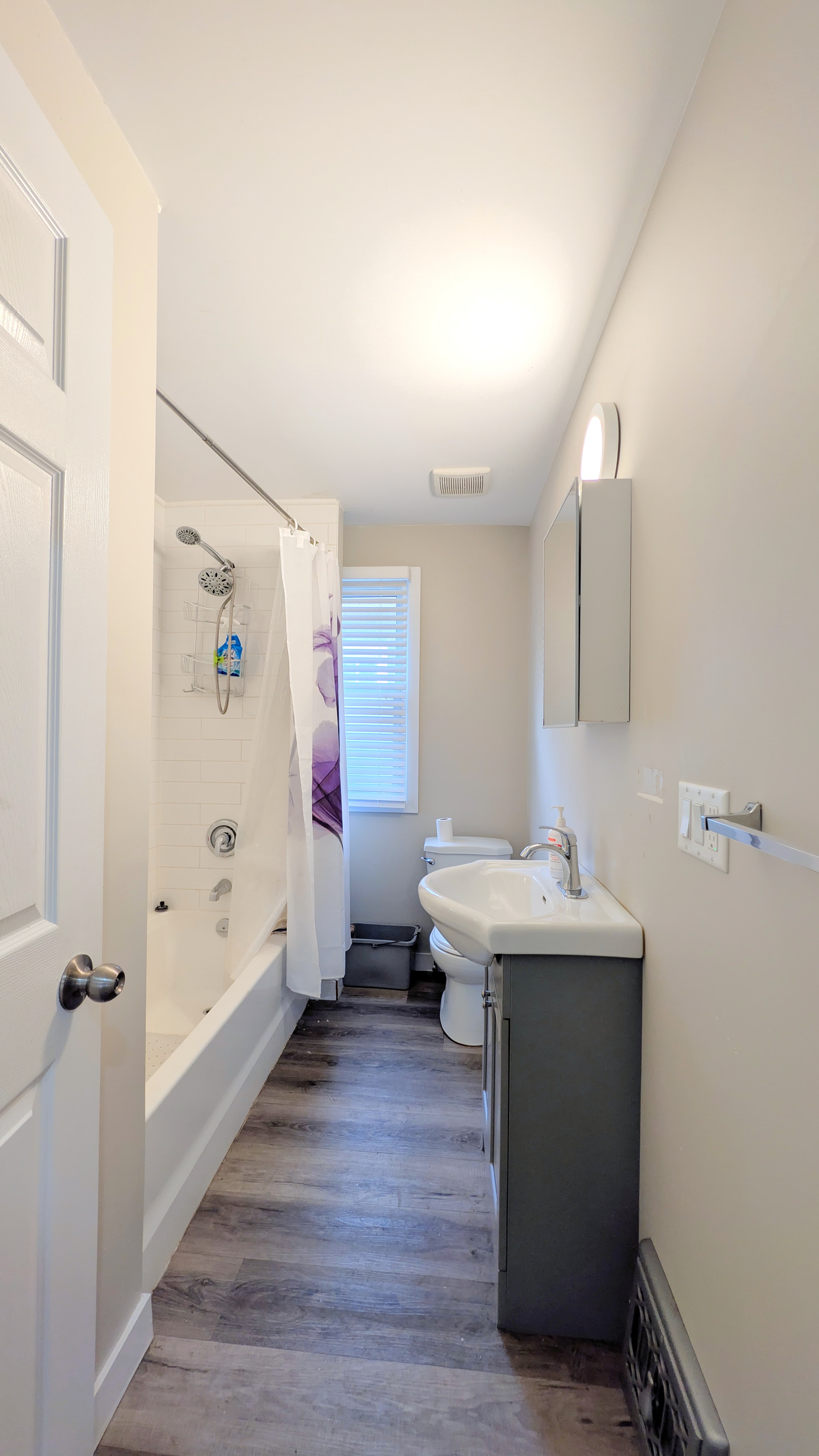 1580 Dufferin - Main - Photo 10