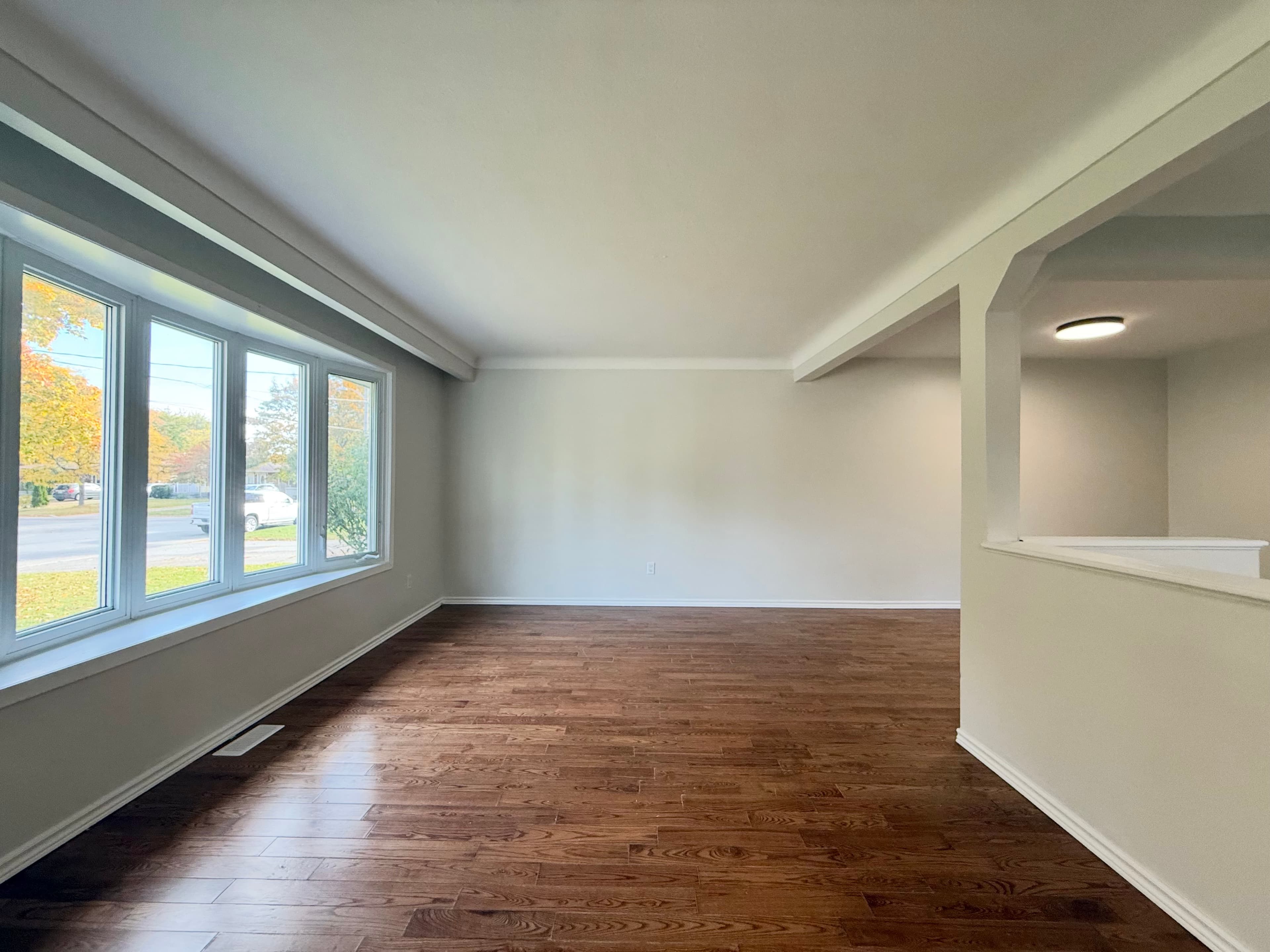 48 Lakehurst Drive St Catharines Ontario L2N4C2 - Photo 2