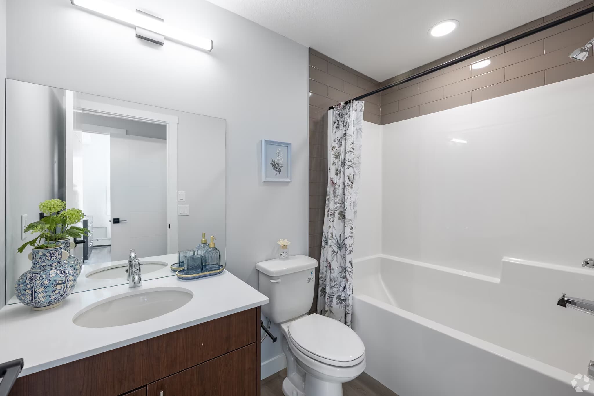 Terez Crescent-Floorplan - Photo 8