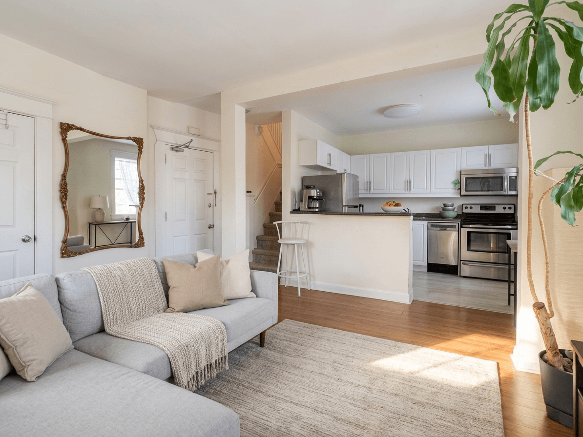 92 Neville Park Blvd - 3