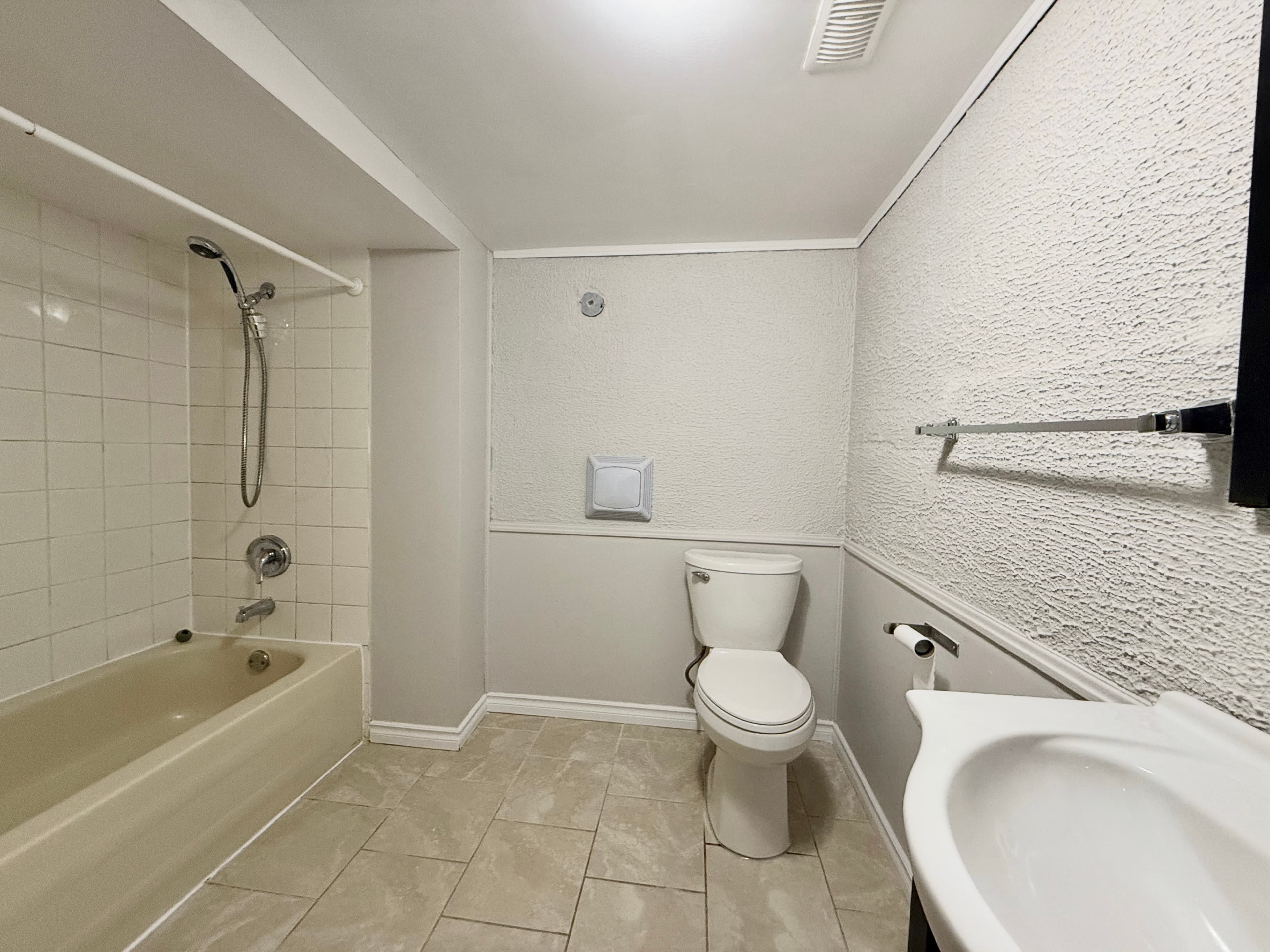 141 Adis Ave Hamilton ON L9C 6T9 - Photo 16
