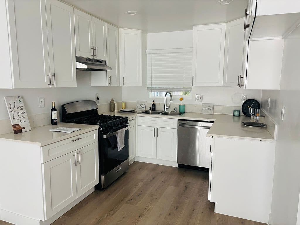 21133 Saticoy - Photo 2