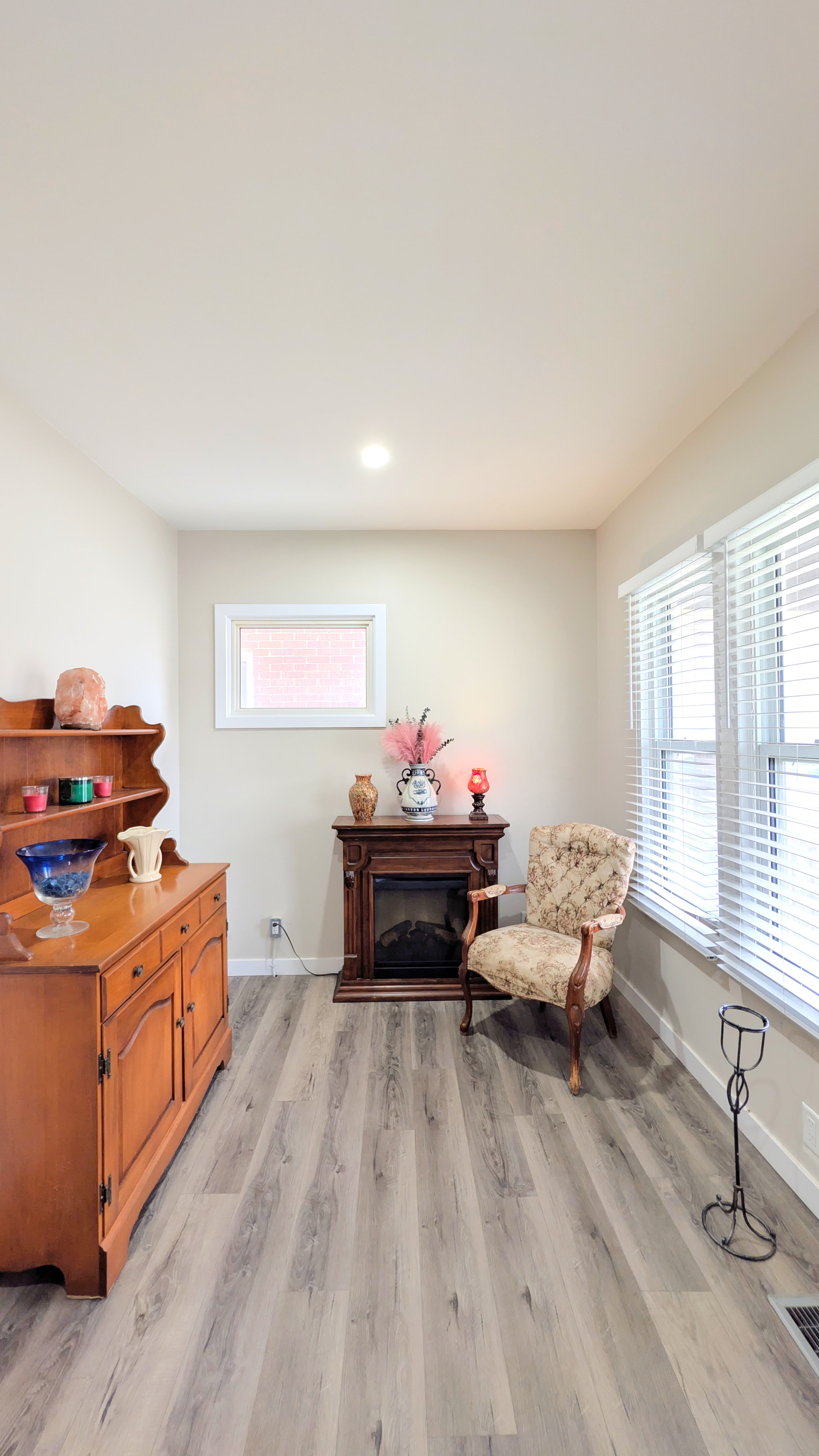 1580 Dufferin - Main - Photo 16