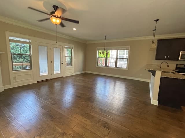 17 Tudor Way - Photo 3