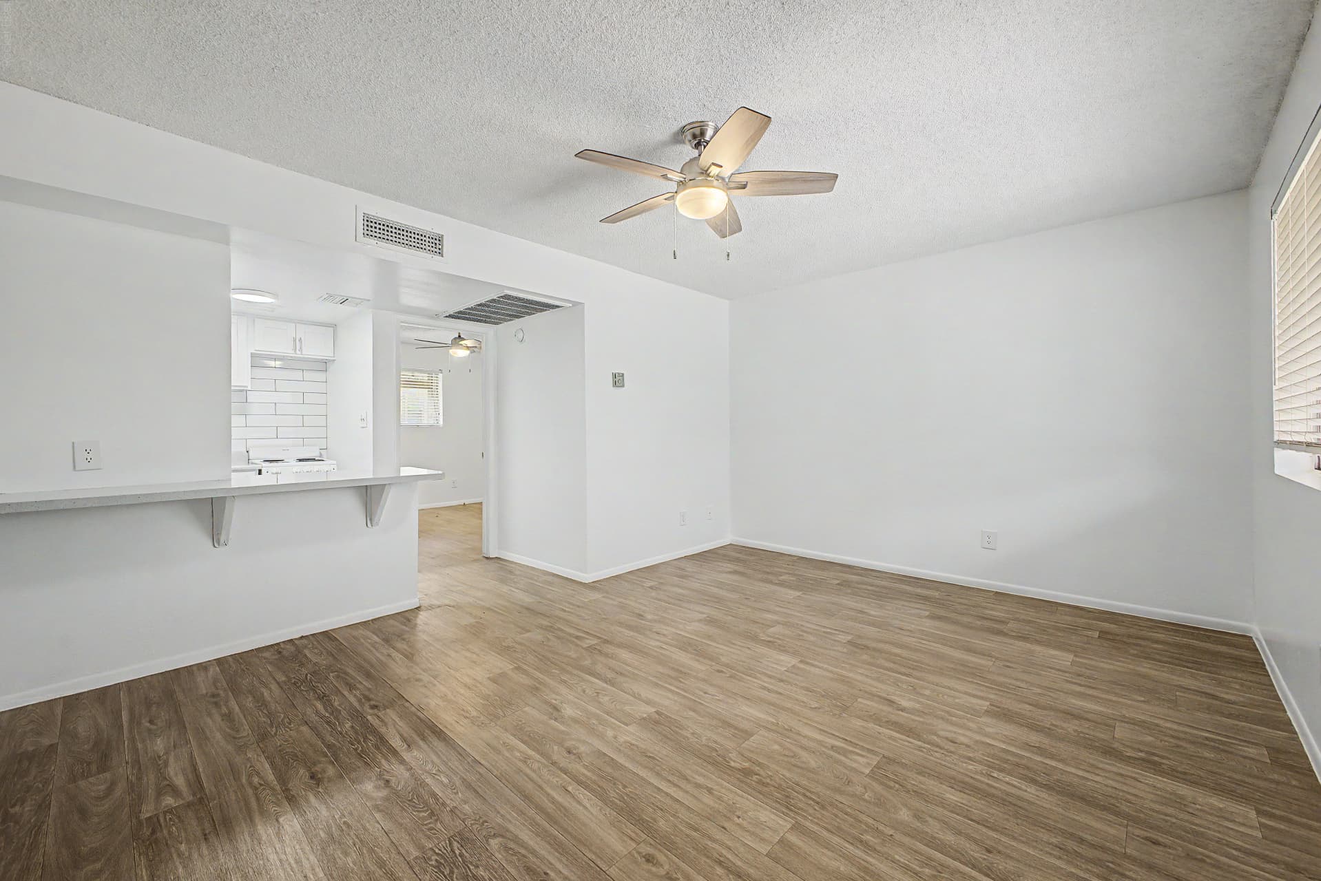 5701 S Rural Rd GL 1x1 R - Photo 4