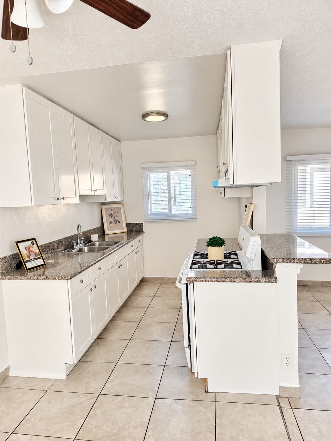 14714 Titus 2BR 1BA - Photo 2