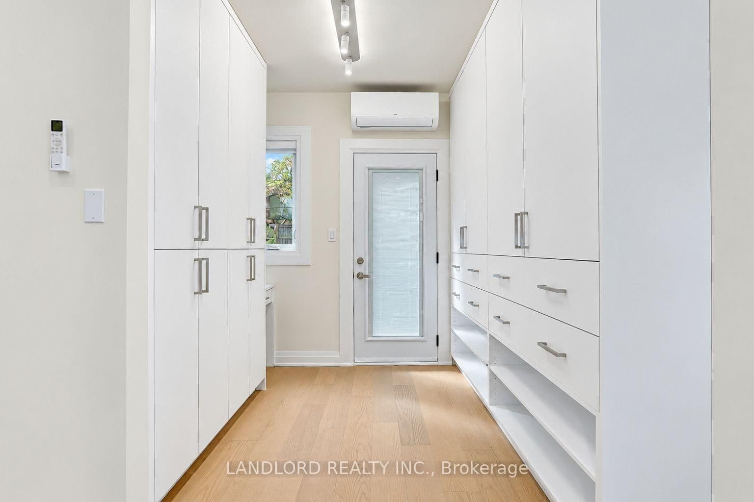 92 Neville Park Blvd - 1 - Photo 11