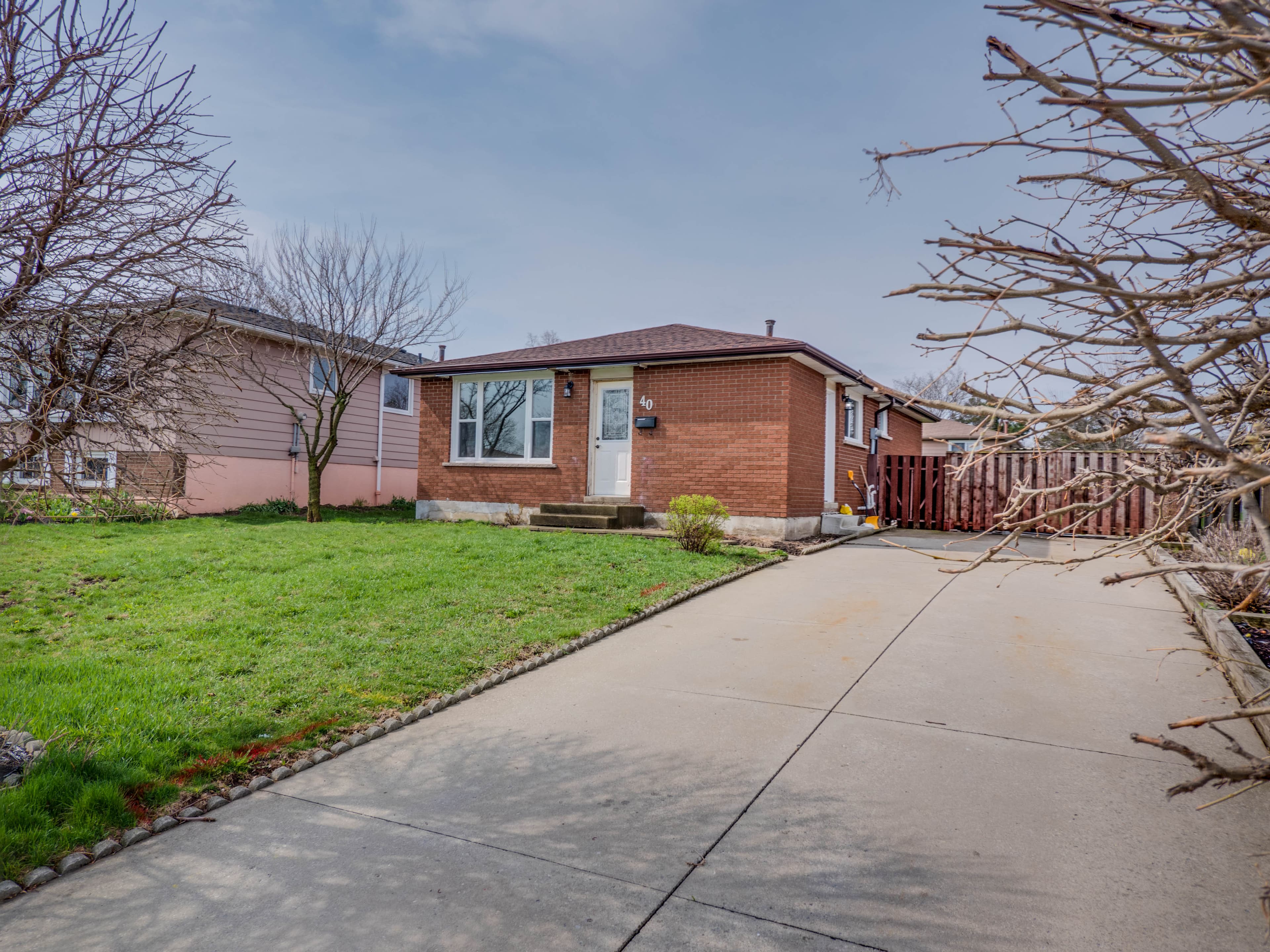 40 Laird Drive Hamilton ON L8T 4L7 - Photo 2