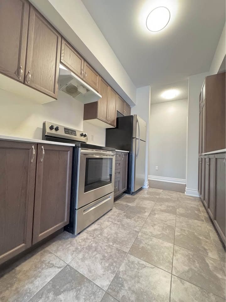 401 - 304 Essa Road - Photo 11