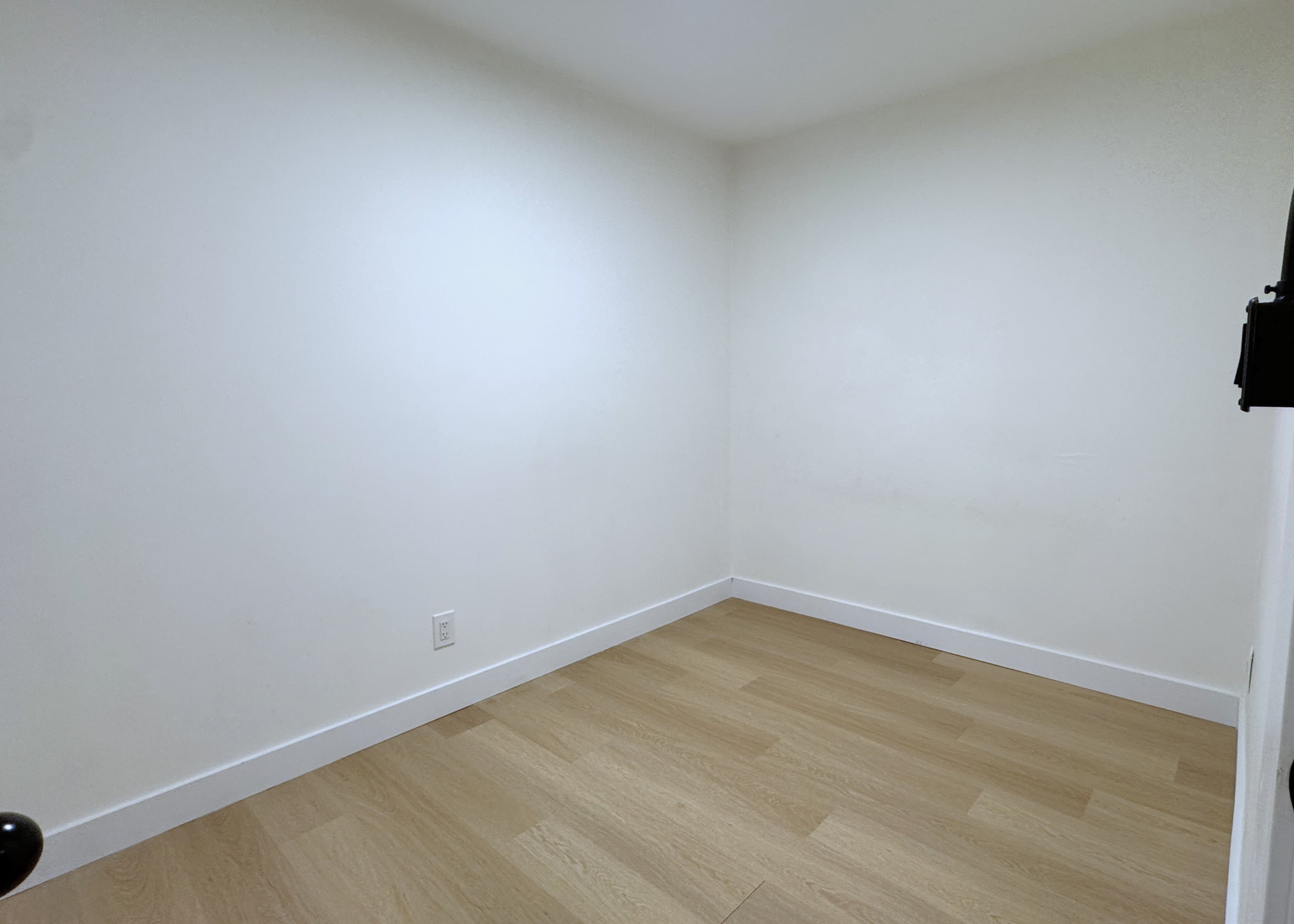 420 Eglinton Ave E - 301 - Photo 11