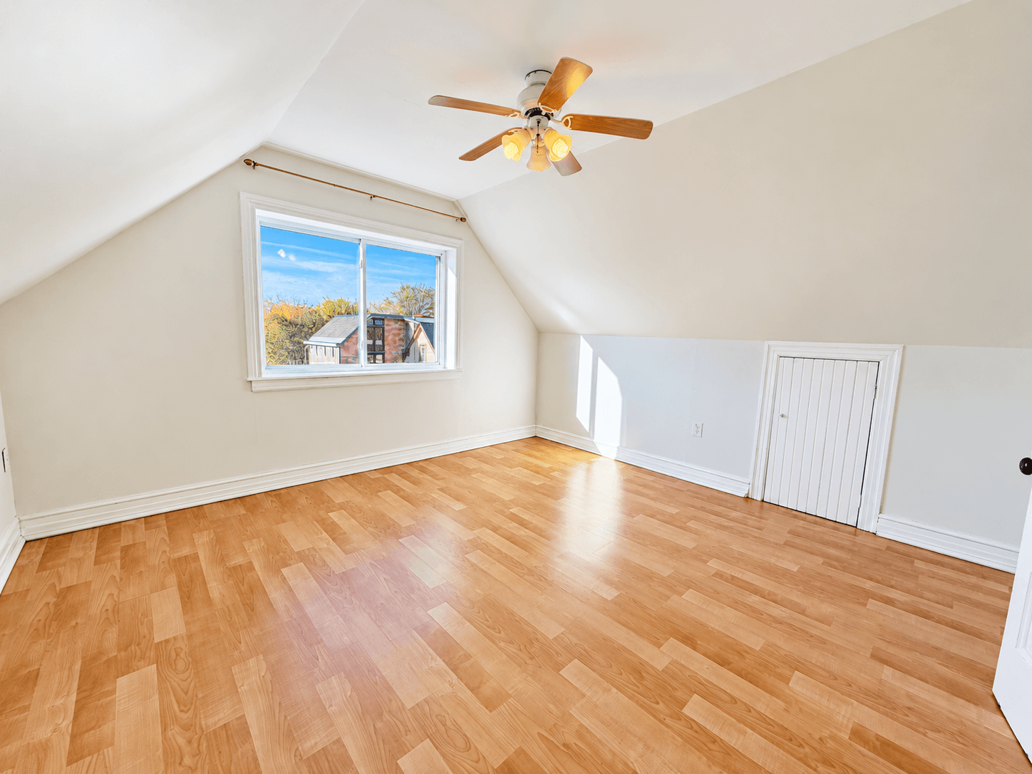 14 Brucedale St W - Photo 25