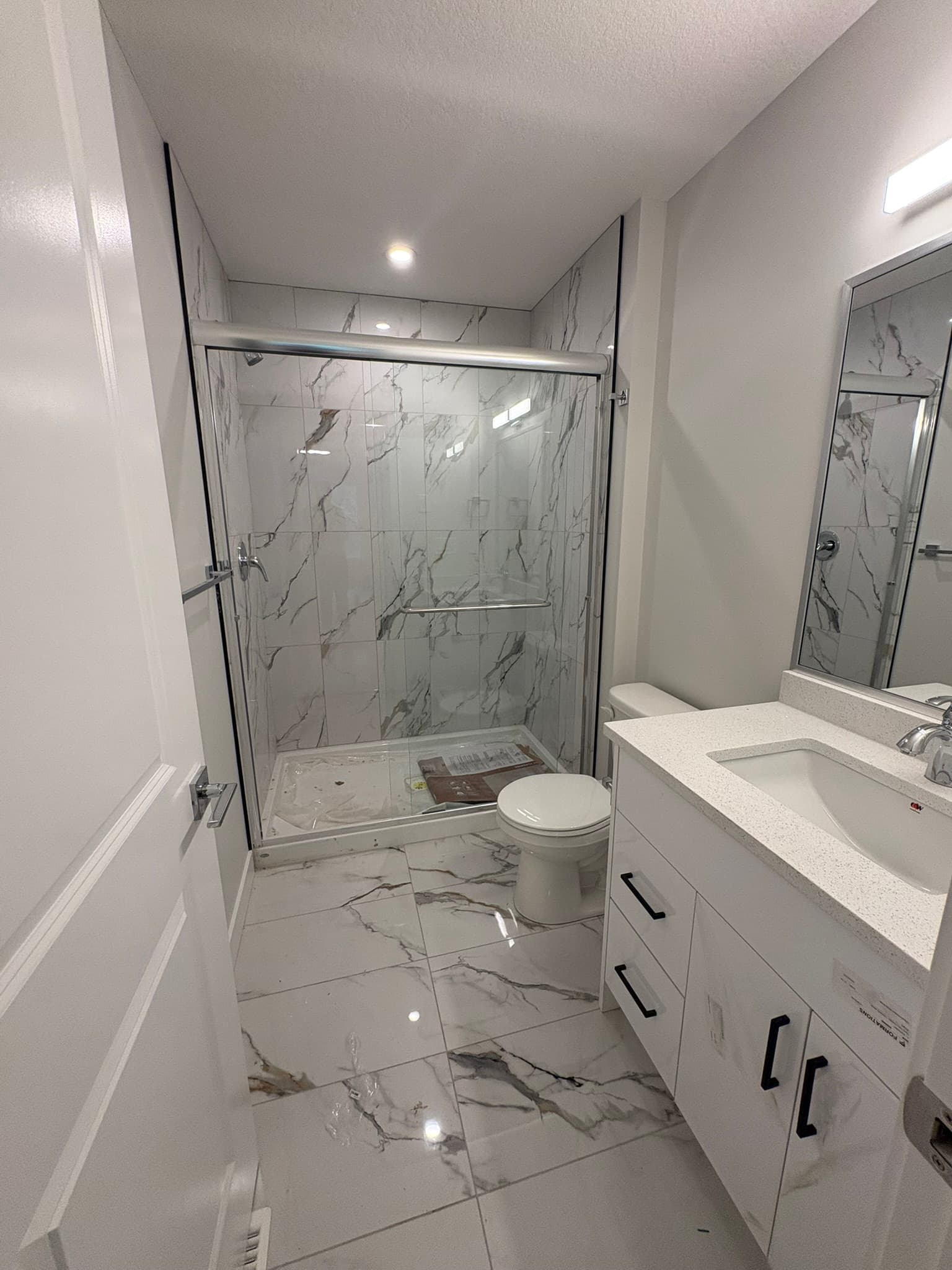 12337 85 Street Upper - Photo 3