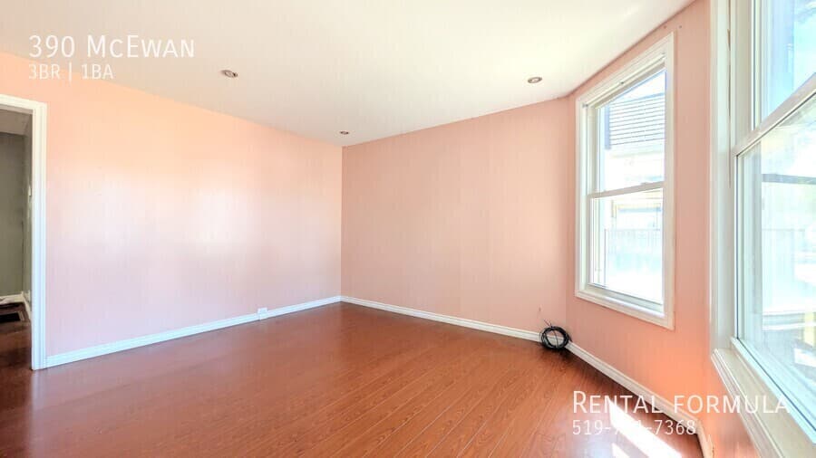 390 McEwan Ave - Photo 11