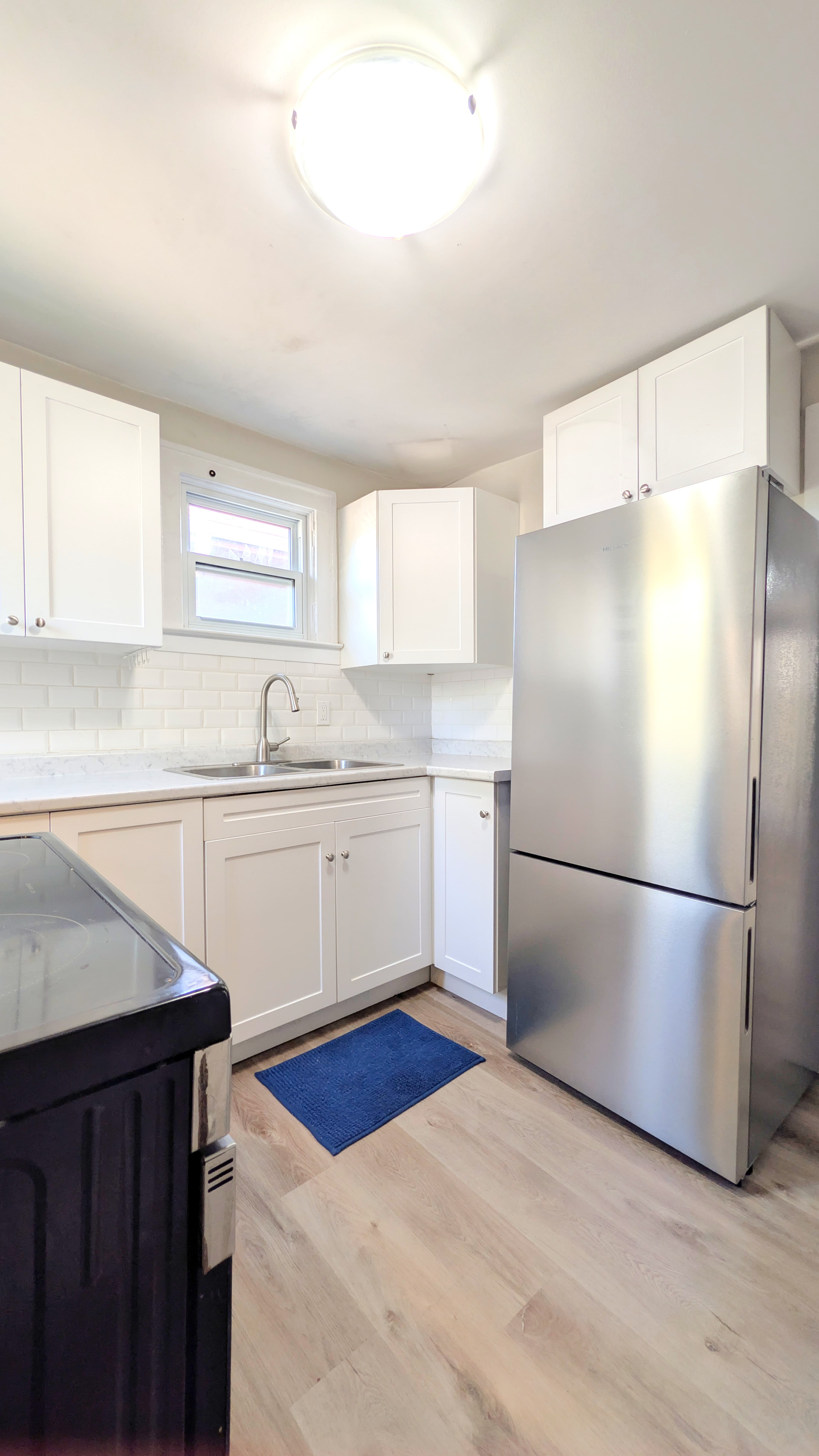 1580 Dufferin - Upper - Photo 12