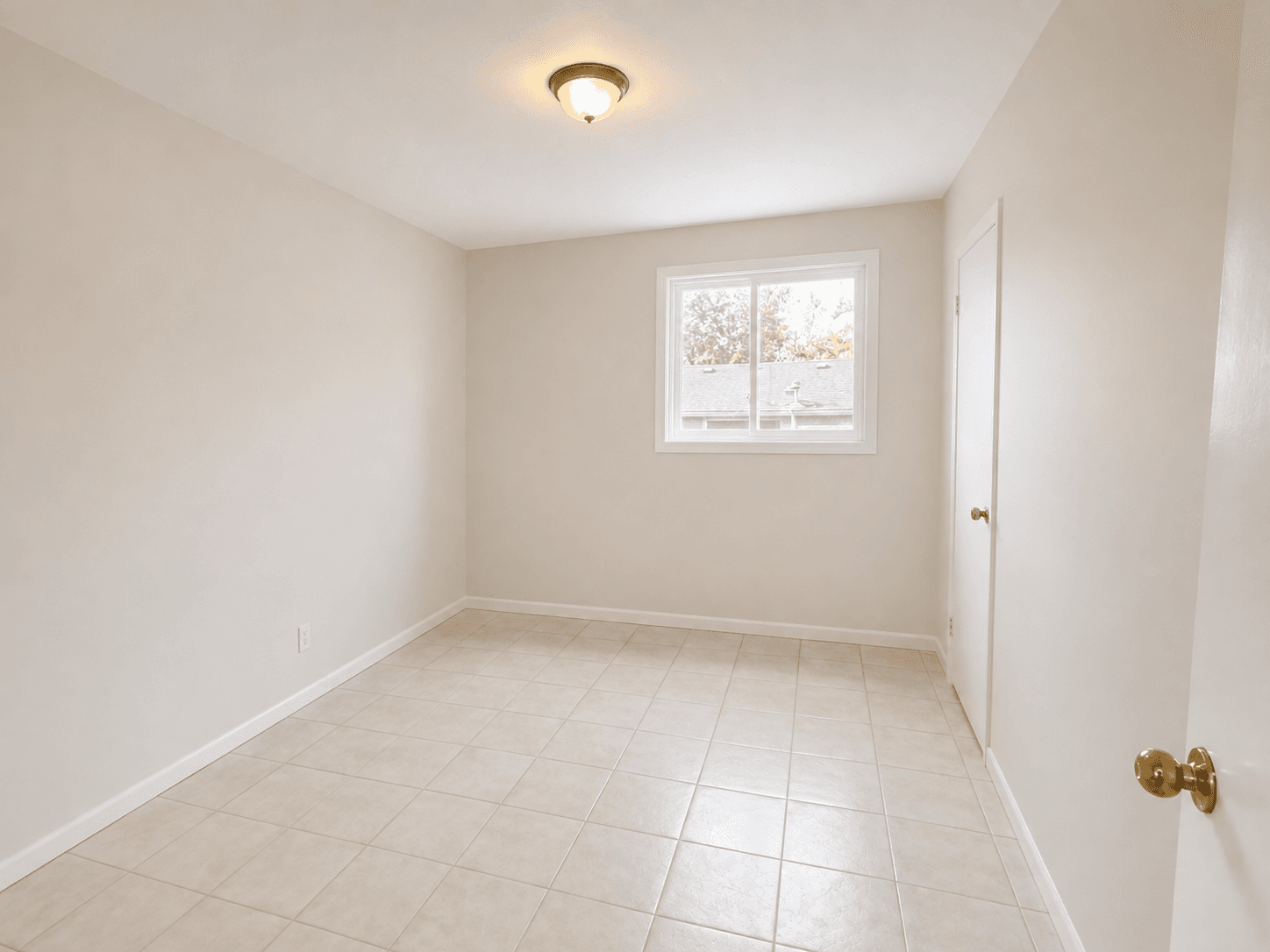 1572 North Shore Drive - Unit 1 - Photo 6