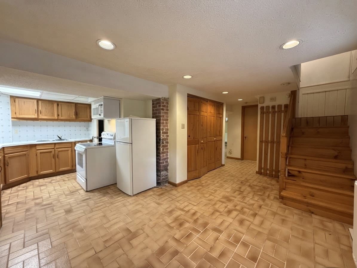 41 Dalton Rd - BSMT - Photo 1