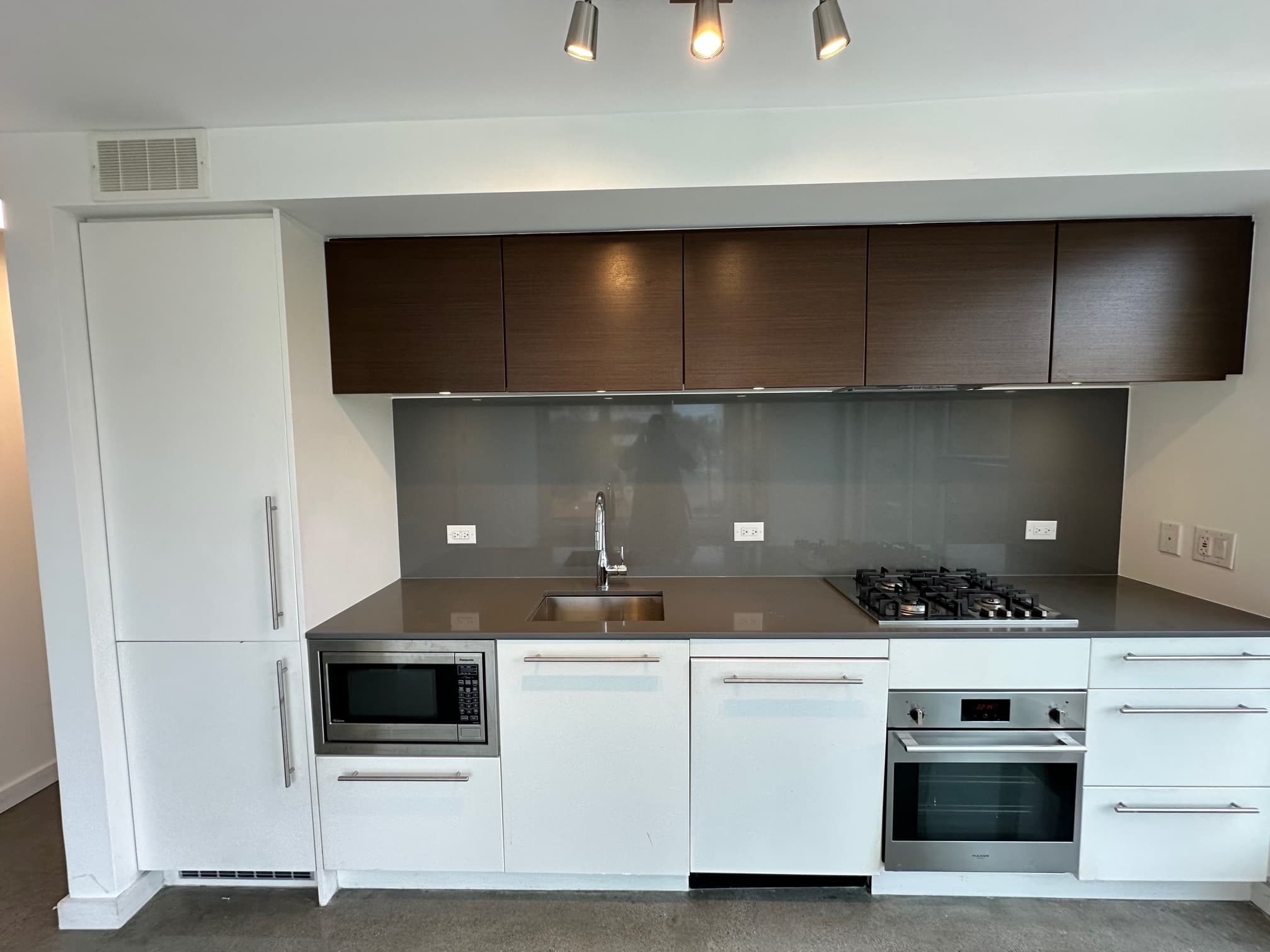 602-105 E Cordova - Photo 7