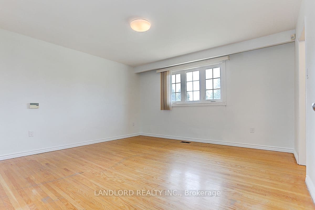 21 Pineway Blvd - Photo 16