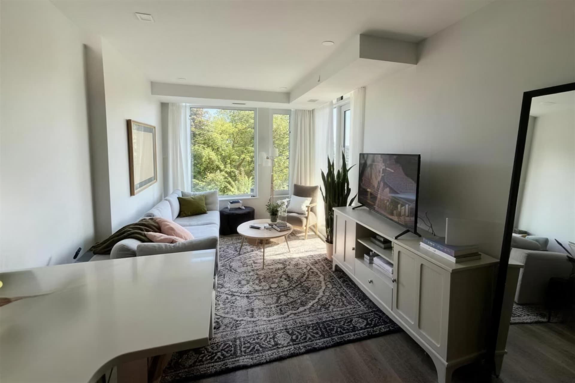 408 - 28 Pretoria Ave - Photo 4