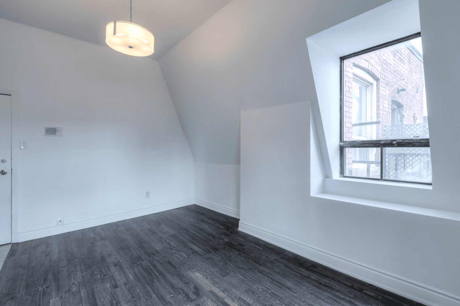 181 Gerrard St E - 404 - Photo 8