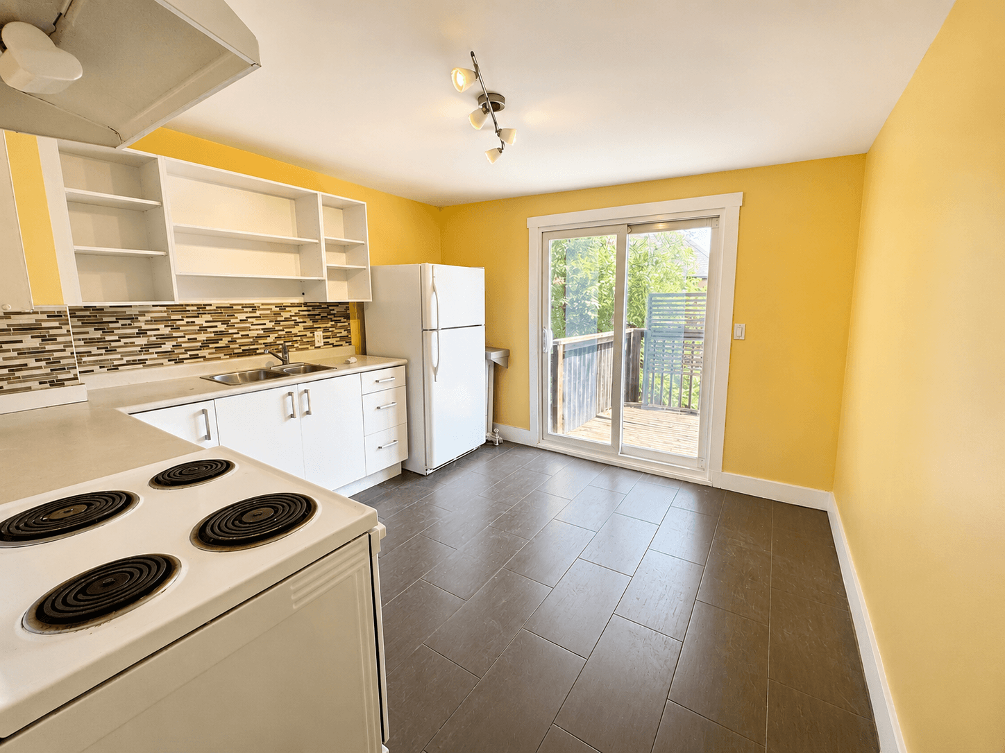 45 Fairleigh Cres - Unit 2 - Photo 5