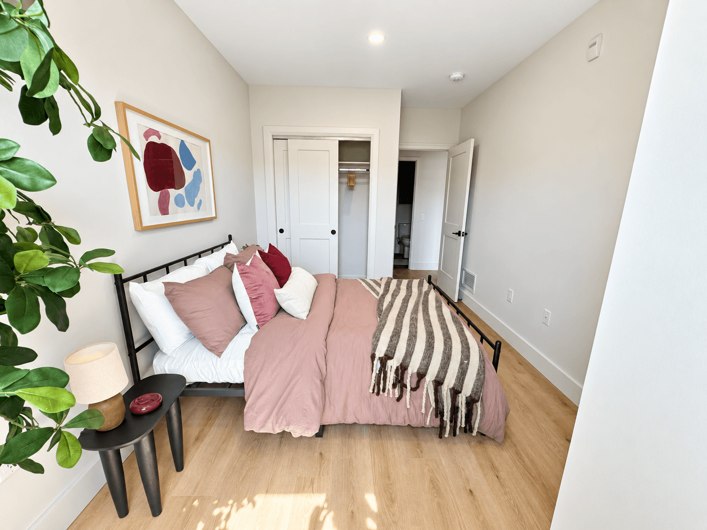 8 Hutt Lane - Corner Unit - Photo 3