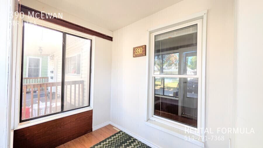 390 McEwan Ave - Photo 10