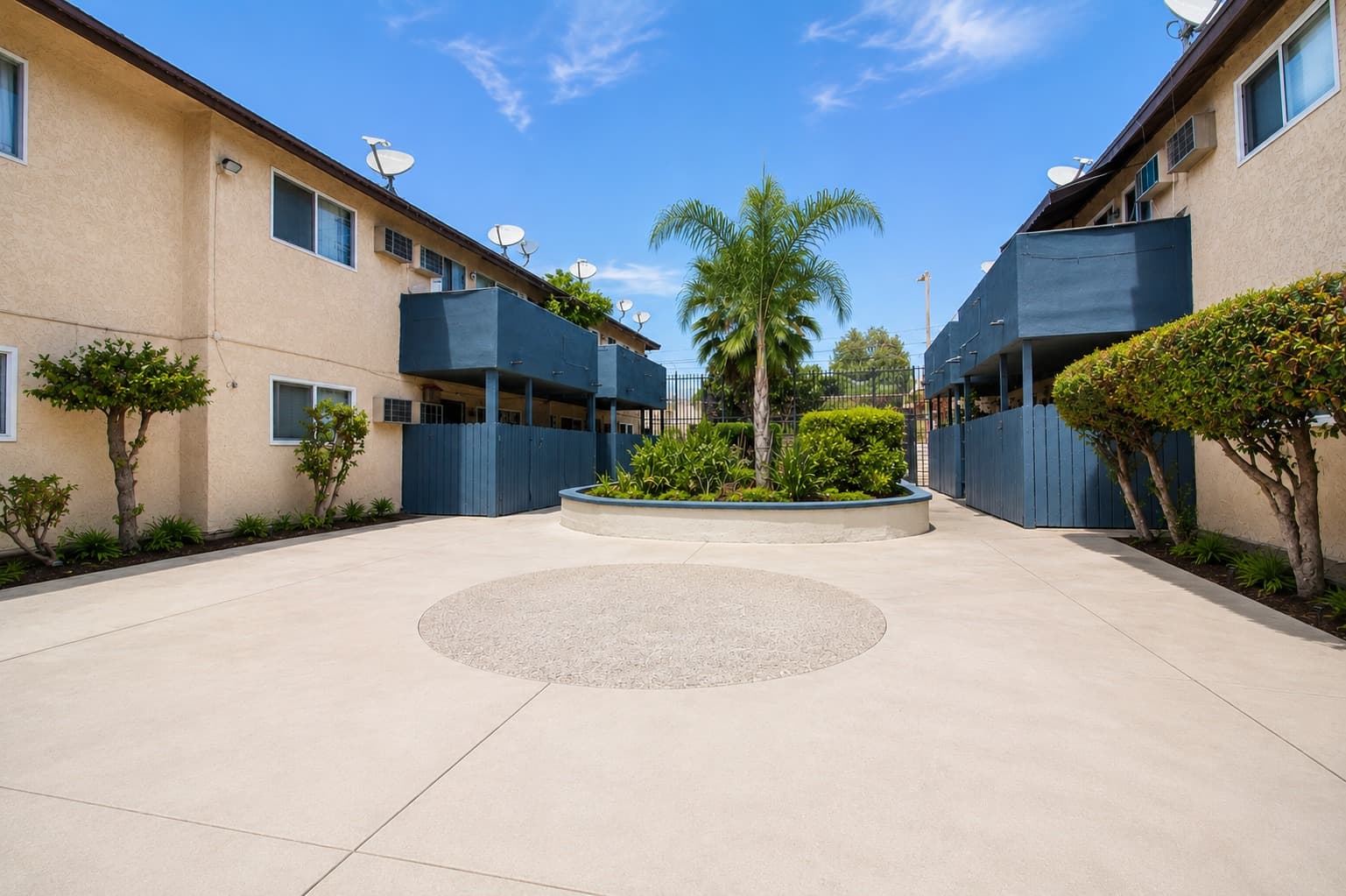 15236 Nordhoff 2BR 2BA - Photo 9