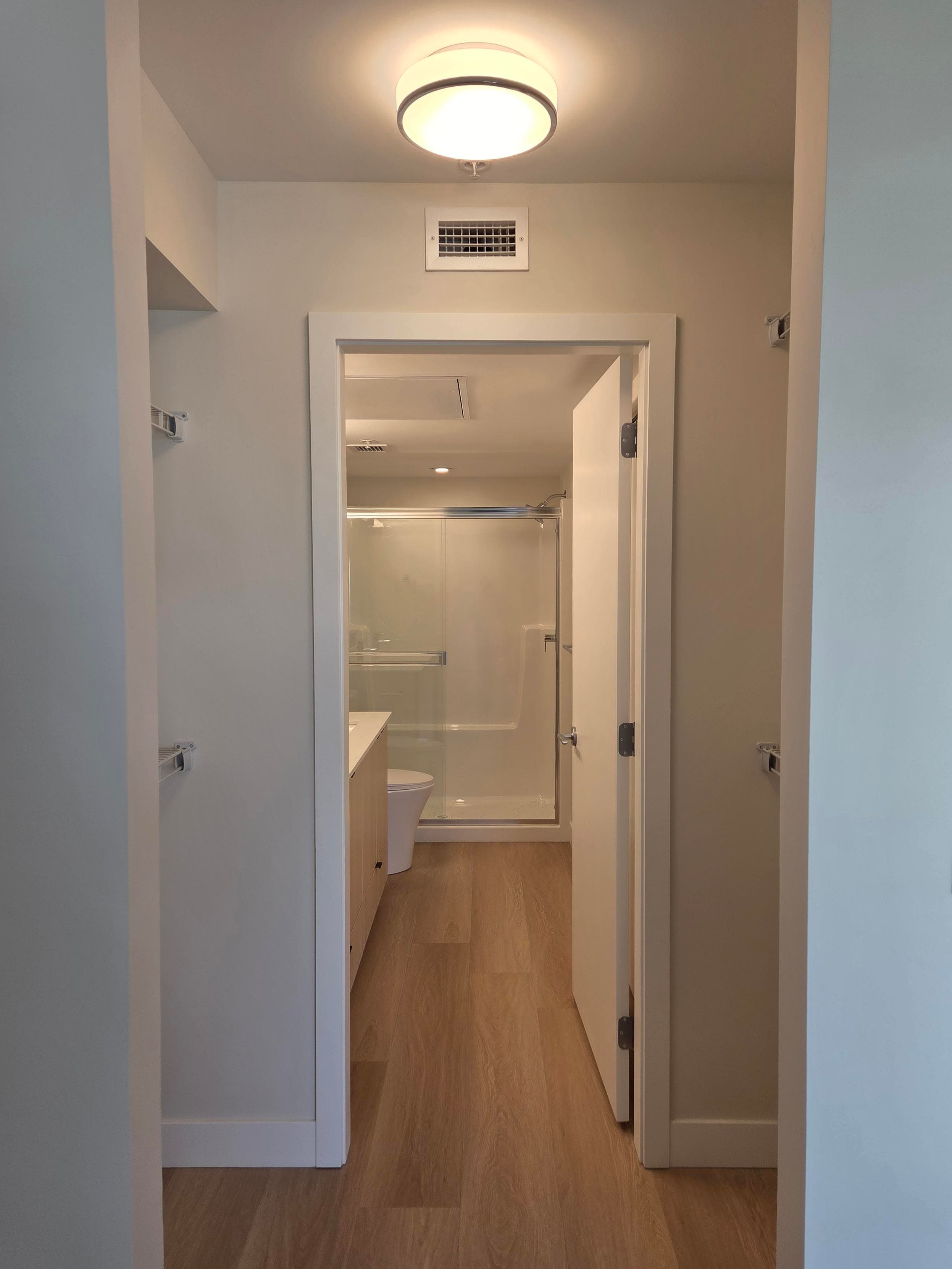 EXTRA-LARGE 2-Bed 2-Bath RENTAL Apartment in Westbank - Photo 14