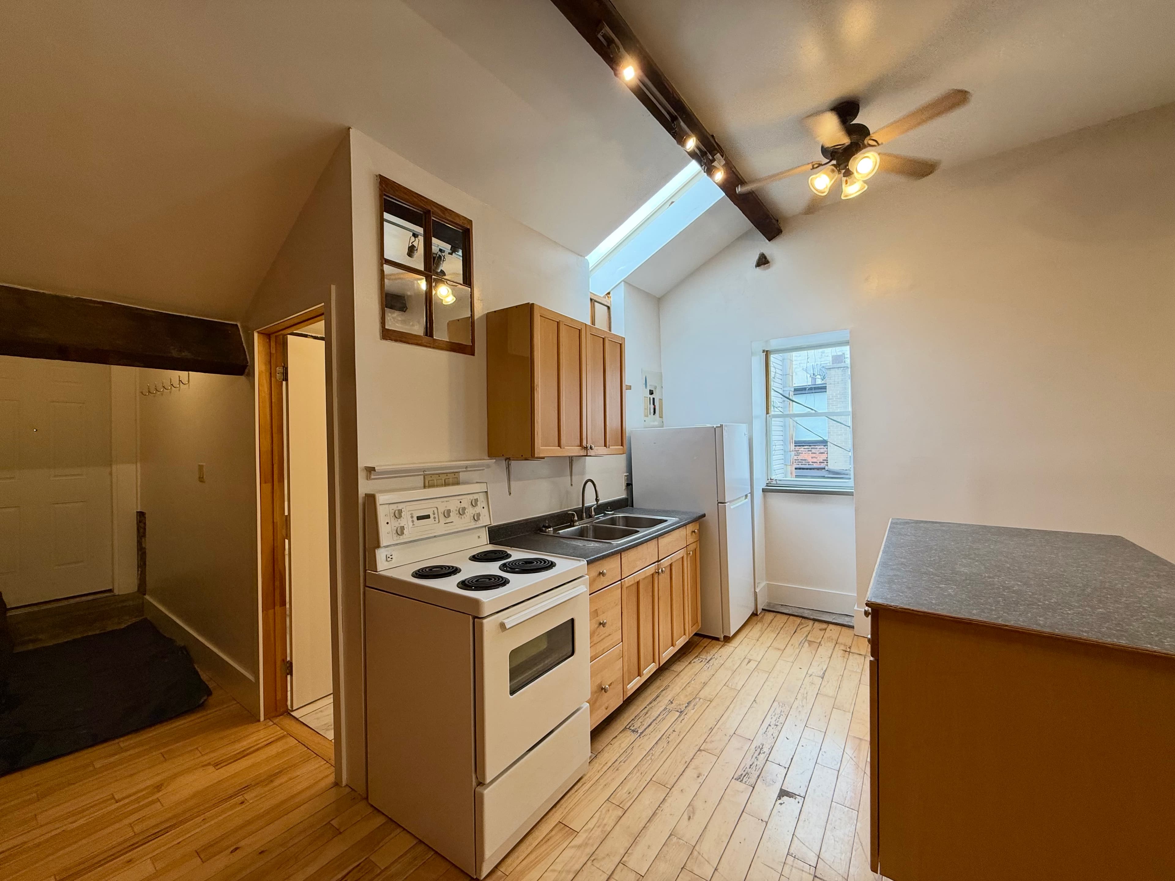 3-321 King Street East Hamilton Ontario L8N1C1 - Photo 8