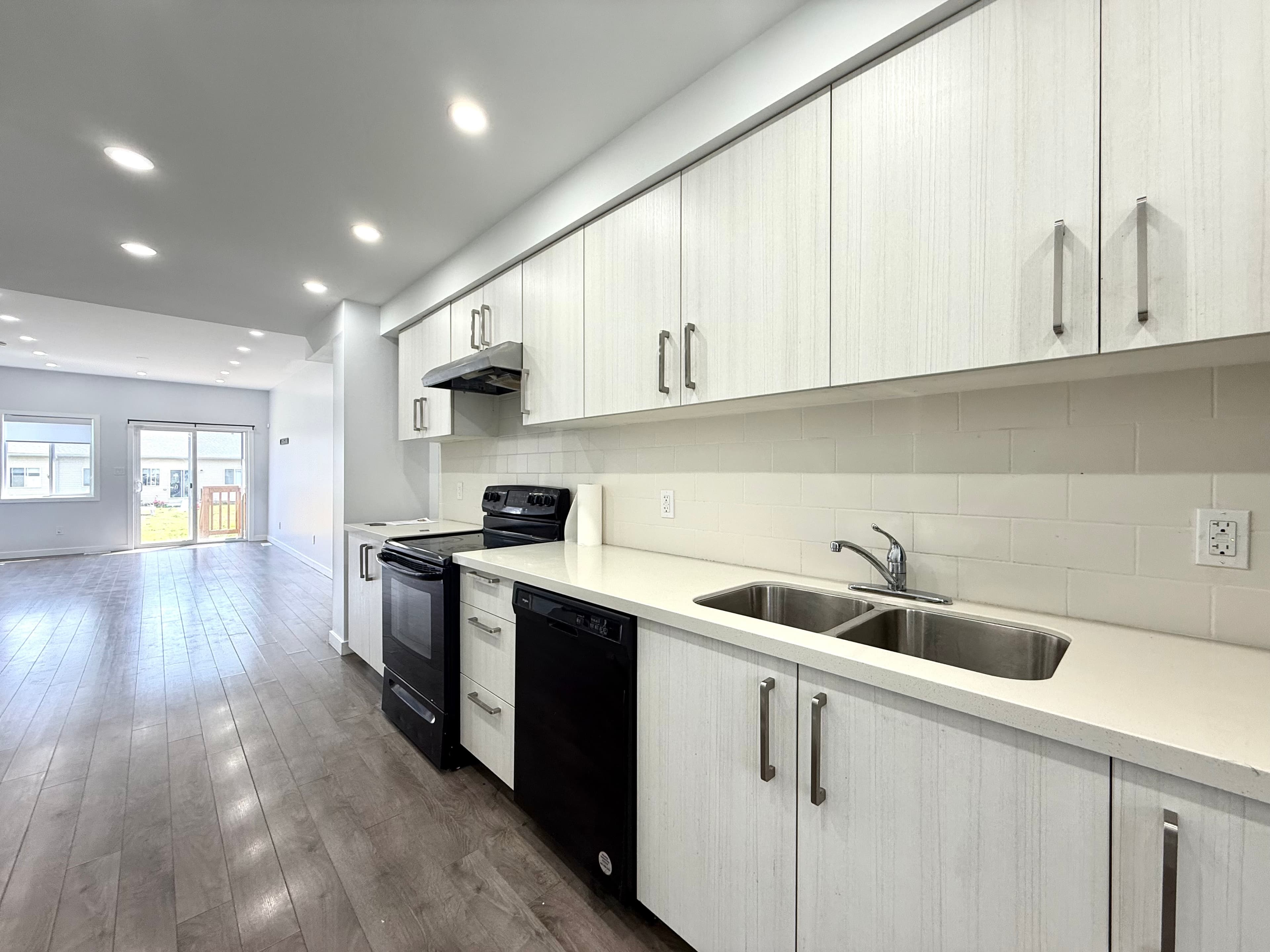 403 Chaffey St Welland ON - Photo 4