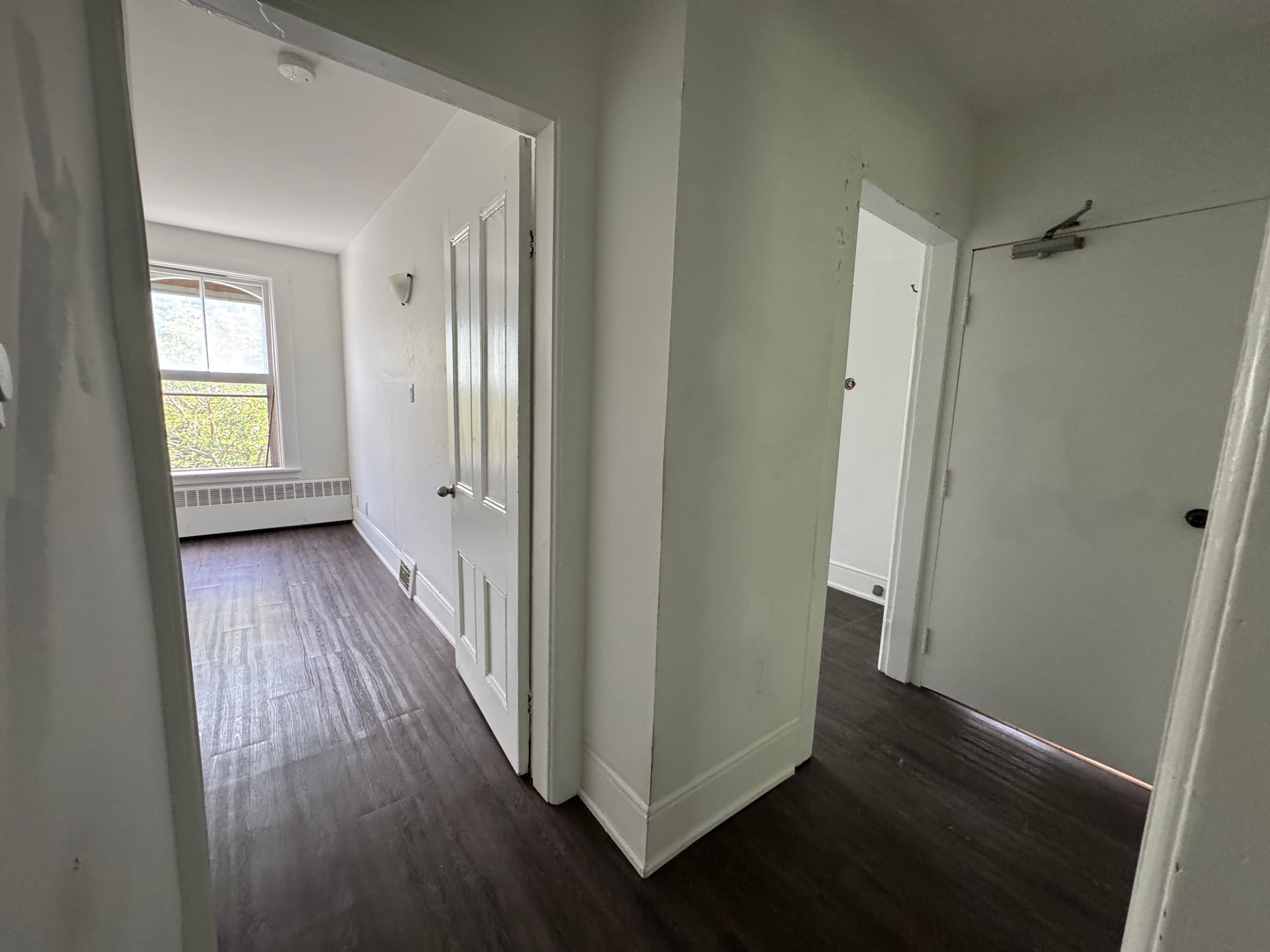 2-4 Peel St Barrie Ontario L4M3K8 - Photo 4