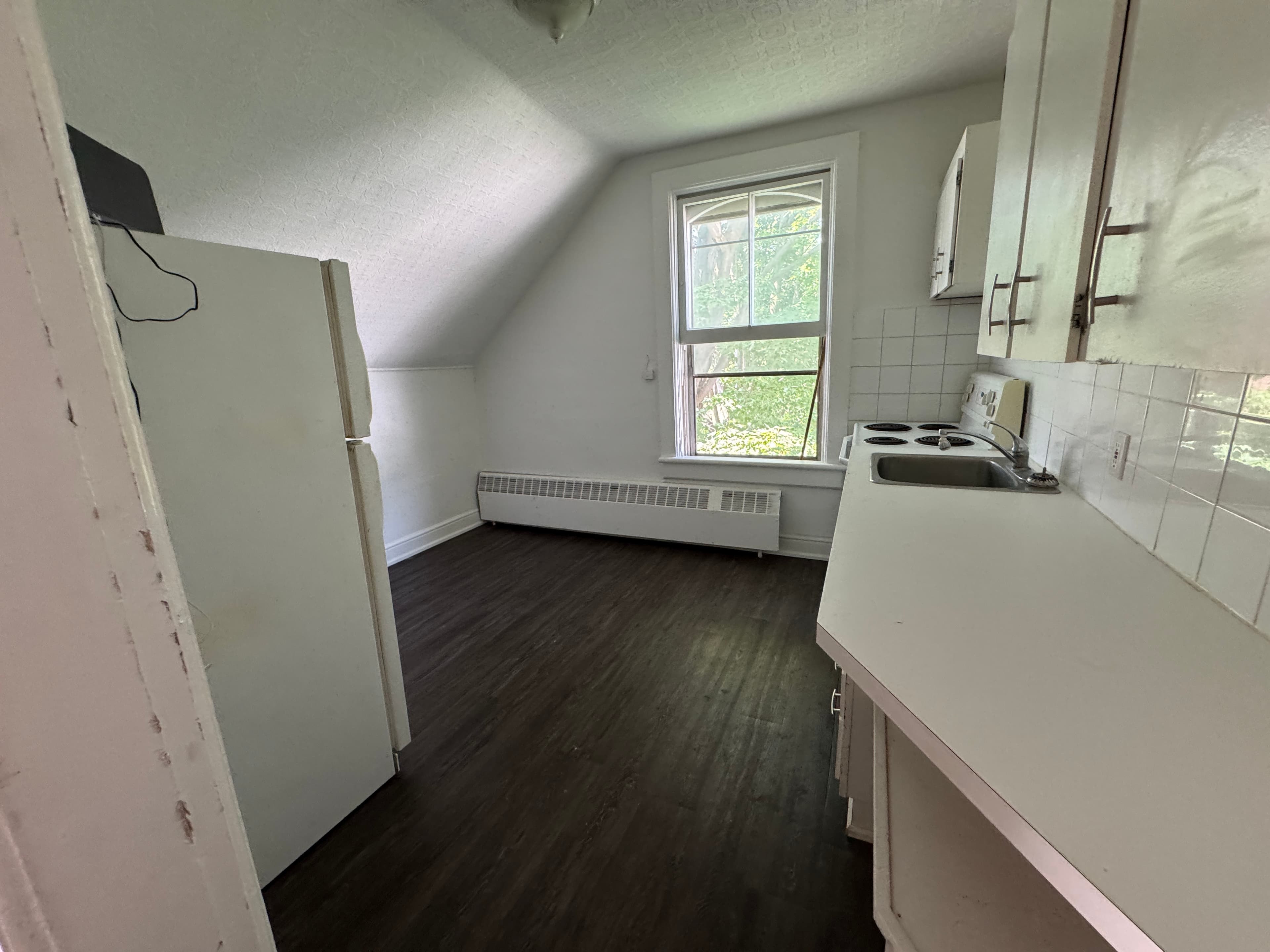 2-4 Peel St Barrie Ontario L4M3K8 - Photo 10