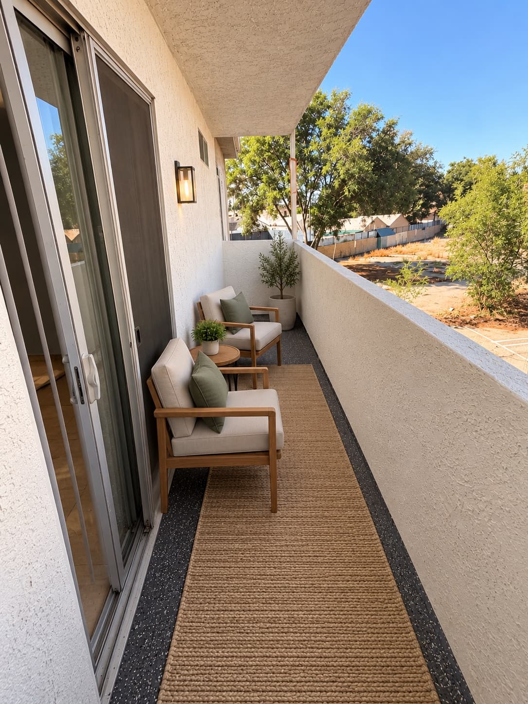 10855 White St 3Bed 2Bath - Photo 11