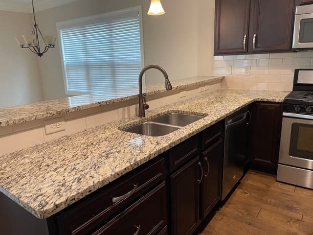 17 Tudor Way - Photo 9