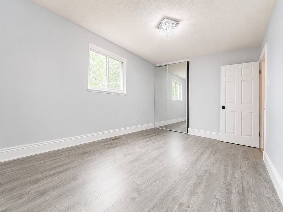 70 Jill Crescent Brampton Ontario L6S 3 J2 - Photo 14