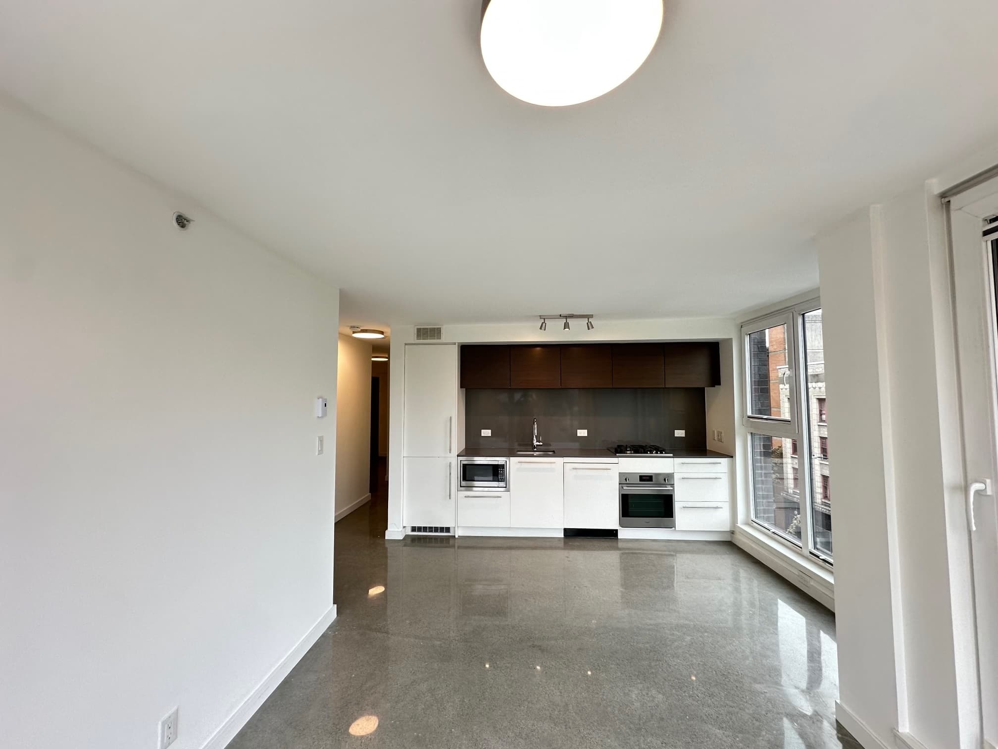 602-105 E Cordova - Photo 5