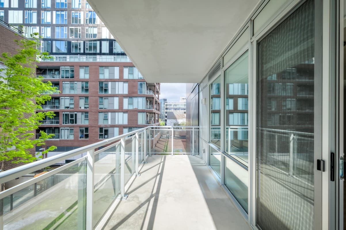 665 Queen St E - 513 - Photo 12