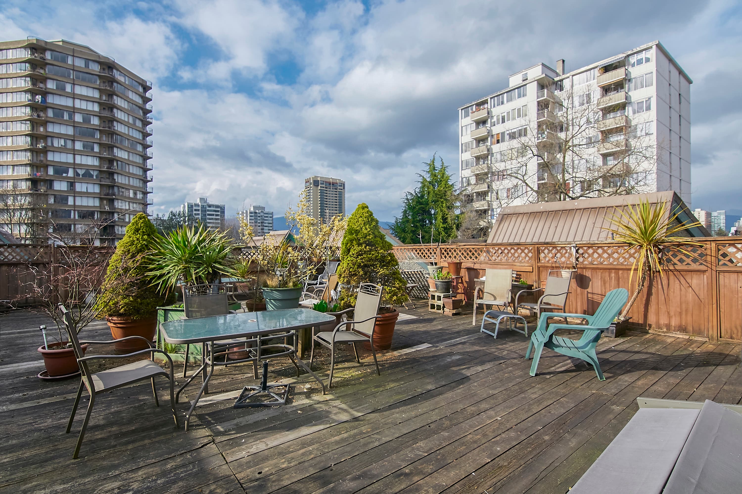 110-1500 Pendrell - Photo 21