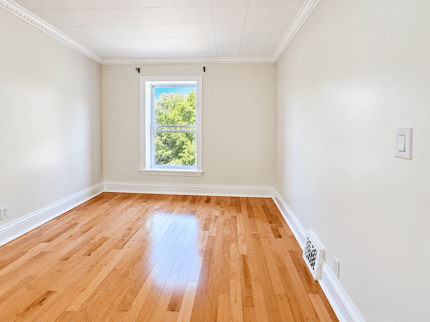 14 Brucedale St W - Photo 18