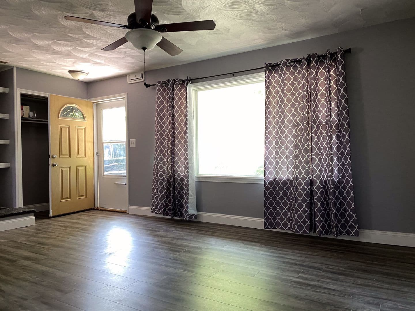 748 Osburn - Photo 2