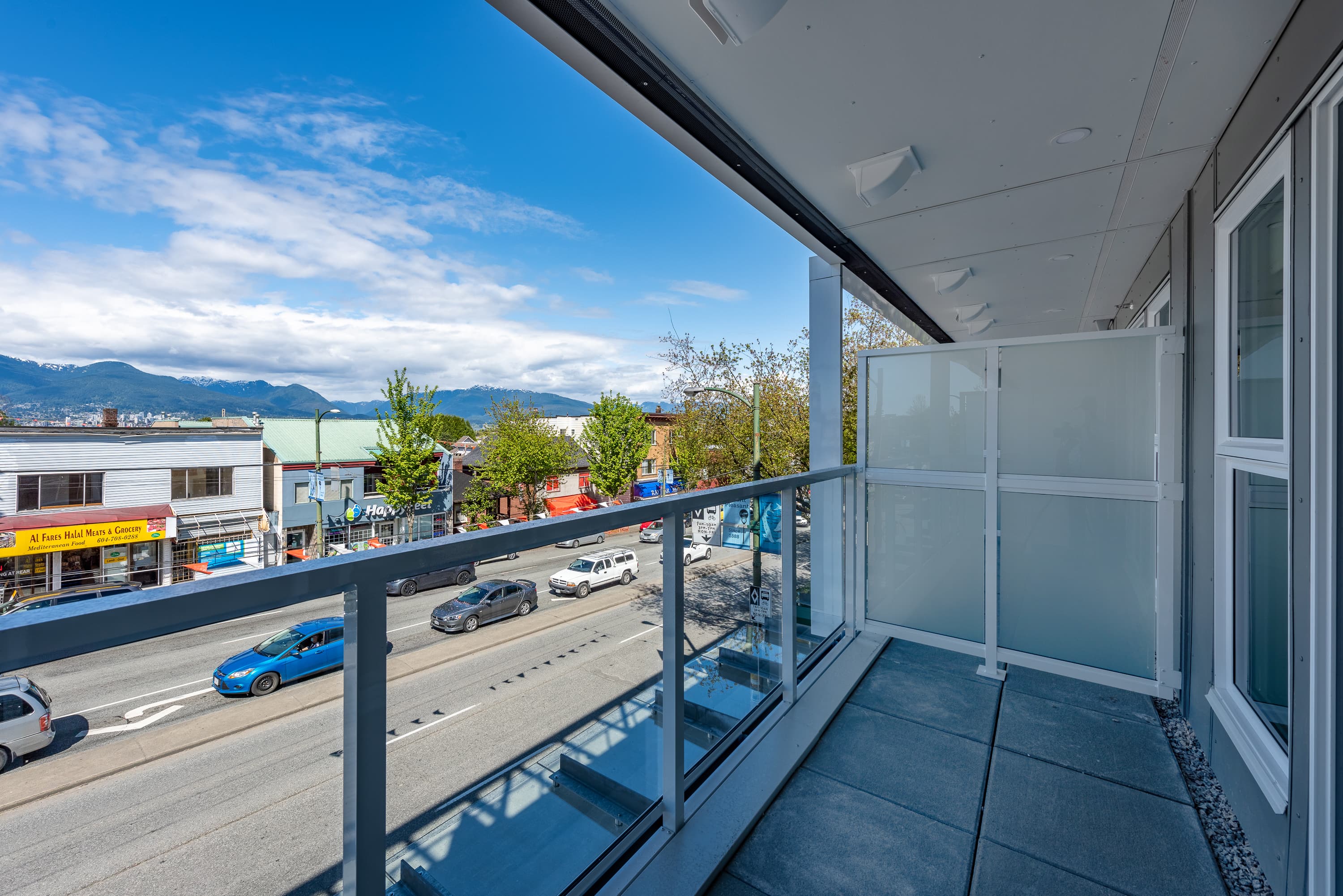 205-2508 Fraser - Photo 14