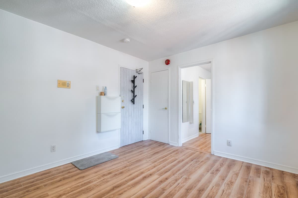 198 Dunn Ave - 402 - Photo 7