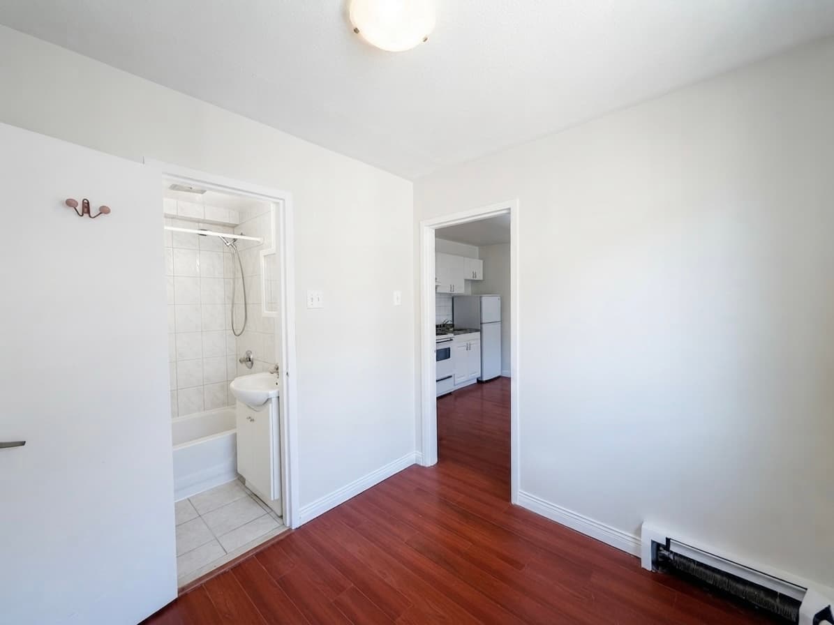 198 Dunn Ave - 303 - Photo 6