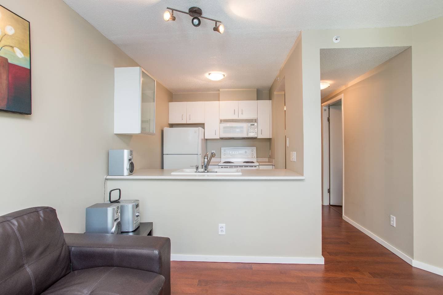 806-438 Seymour - Photo 5