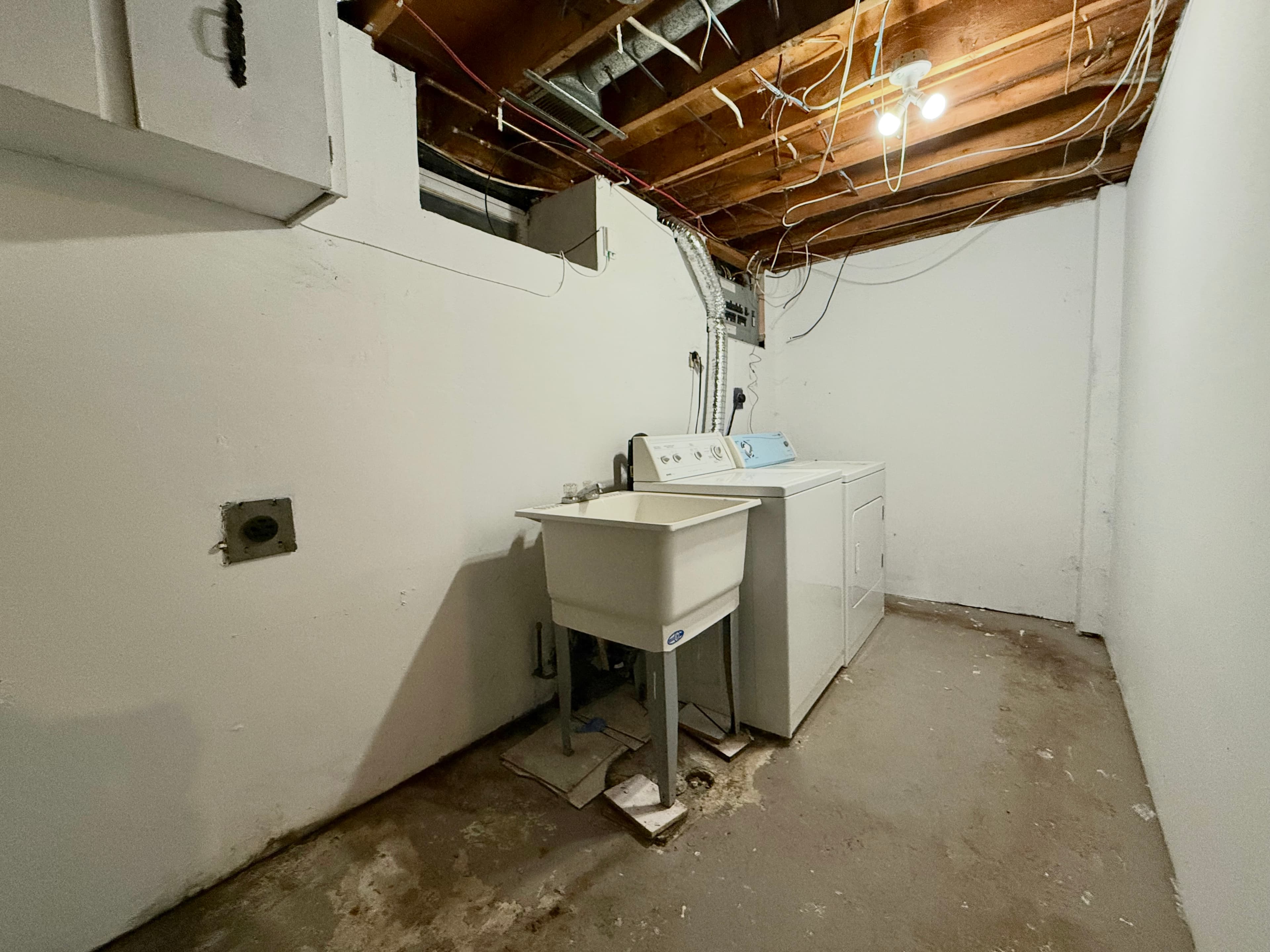 141 Adis Ave Hamilton ON L9C 6T9 - Photo 17