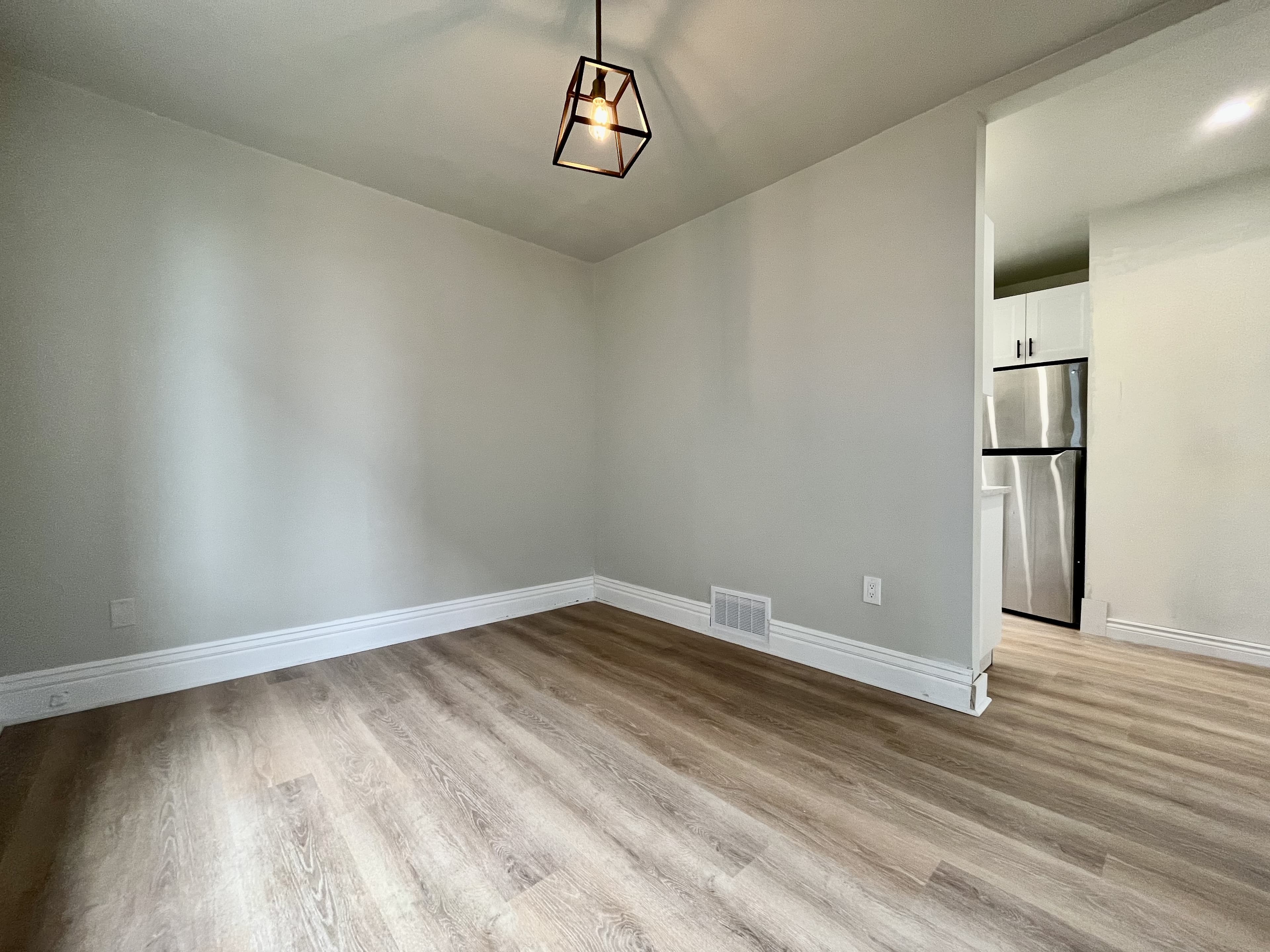 Main Floor - 531 Luci Ct Thunder Bay ON P7E 1H2 - Photo 8