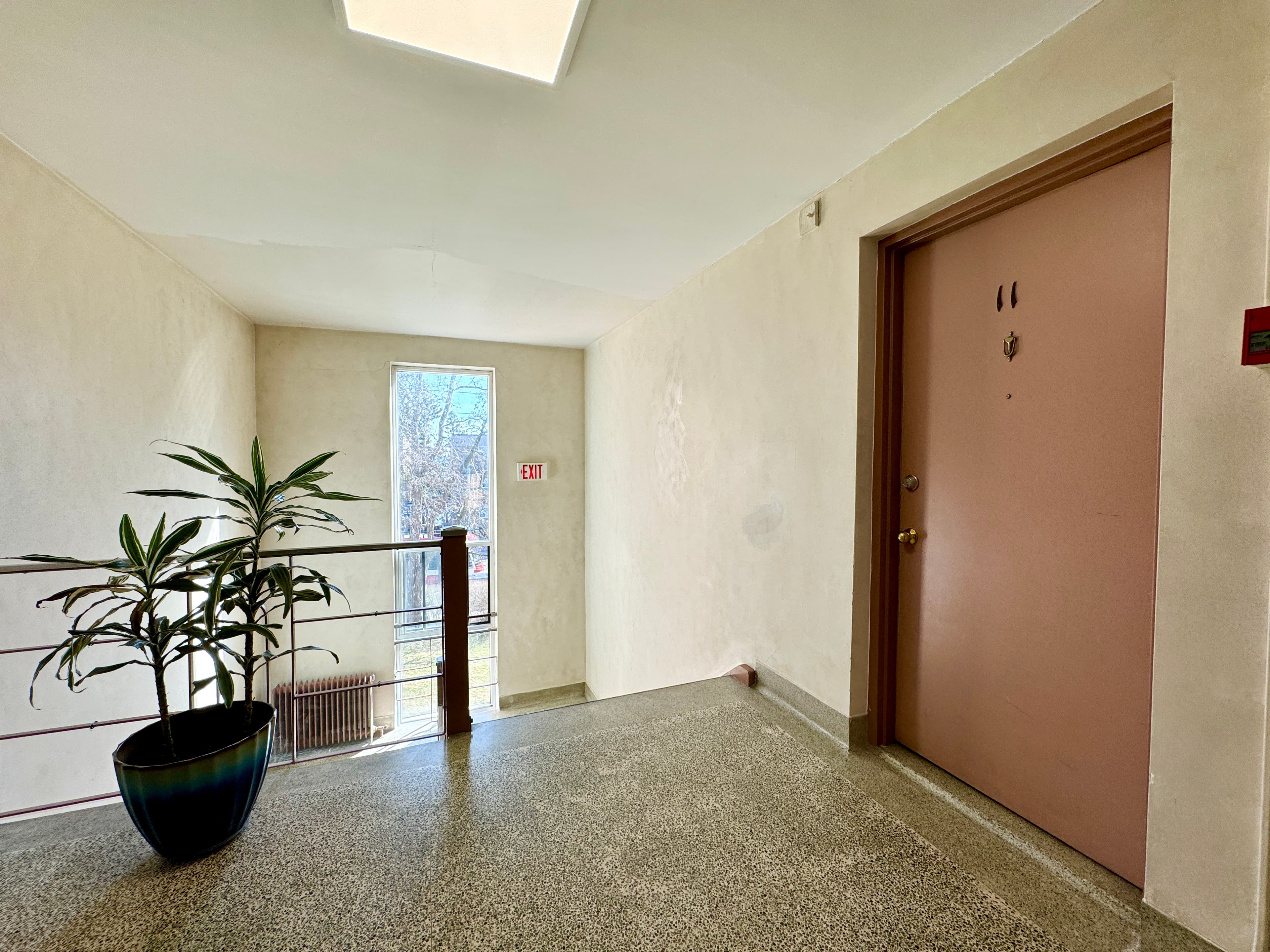 2696 Lake Shore Blvd W - 11 - Photo 13